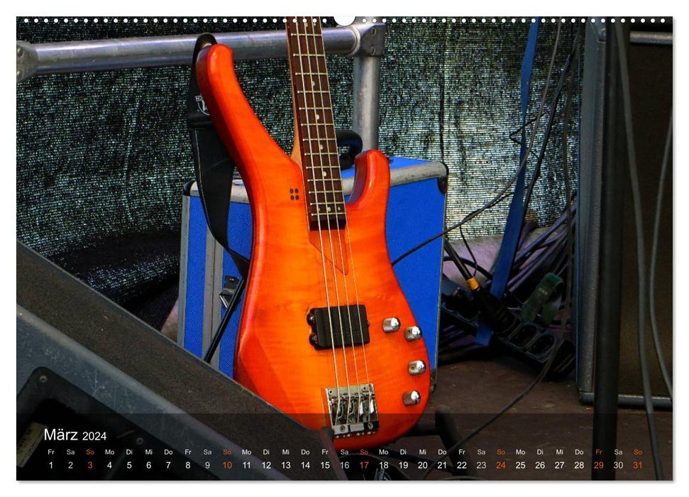 Bassgitarren im Rampenlicht (CALVENDO Wandkalender 2024)
