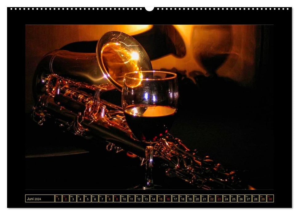 Saxophone - beautiful and sexy (CALVENDO wall calendar 2024) 