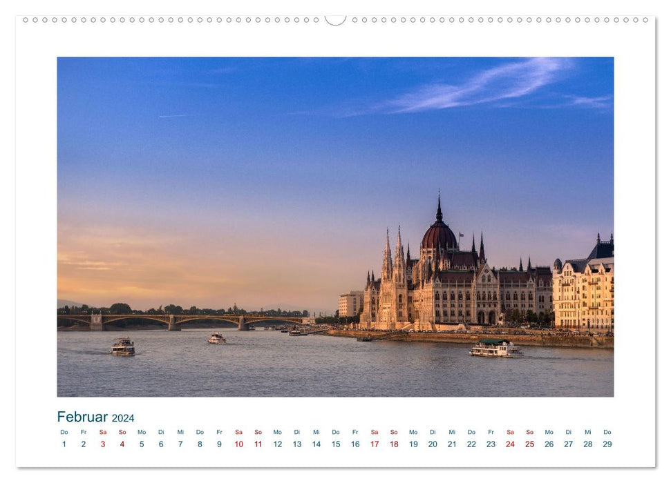 Budapest: zwischen Parlamentsgebäude und Burgpalast (CALVENDO Premium Wandkalender 2024)