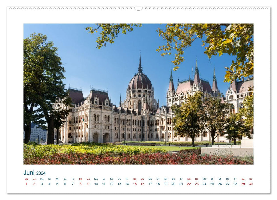 Budapest: zwischen Parlamentsgebäude und Burgpalast (CALVENDO Premium Wandkalender 2024)