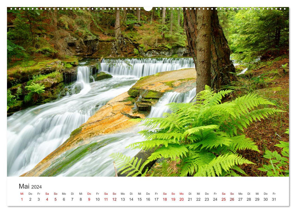 Wasser bewegt - Wasserfälle und Stromschnellen (CALVENDO Wandkalender 2024)