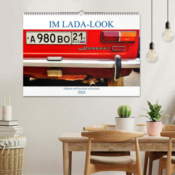 IN THE LADA LOOK - Classic cars and new cars in Russia (CALVENDO wall calendar 2024) 