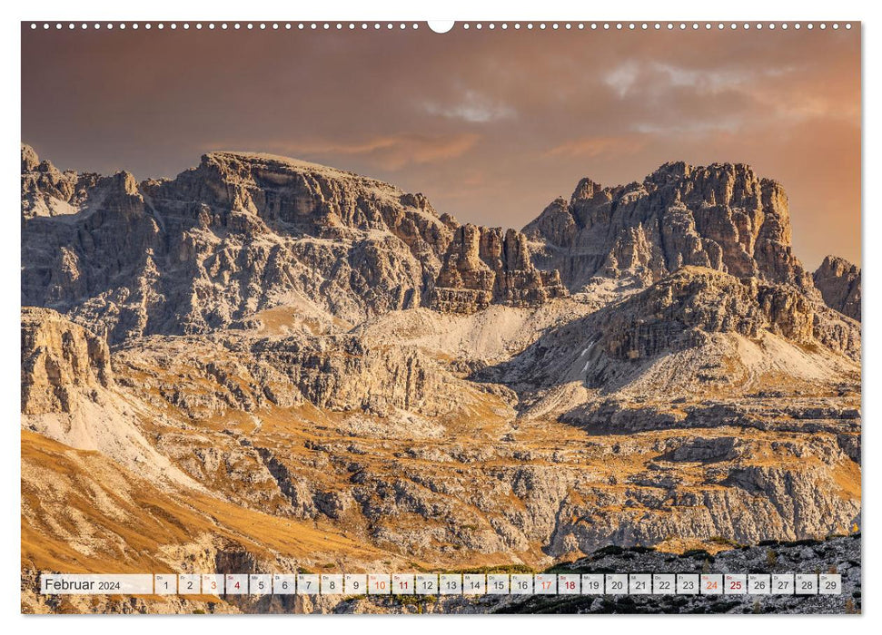 Randonnée en montagne dans les Dolomites autour des Trois Sommets (Calendrier mural CALVENDO Premium 2024) 