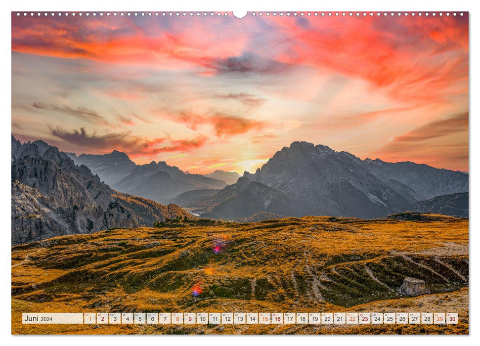 Mountain hike in the Dolomites around the Three Peaks (CALVENDO Premium Wall Calendar 2024) 