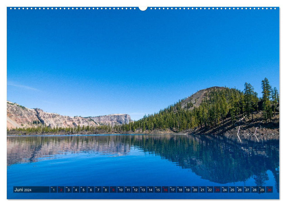 Crater Lake - Oregon's blue volcanic lake (CALVENDO wall calendar 2024) 