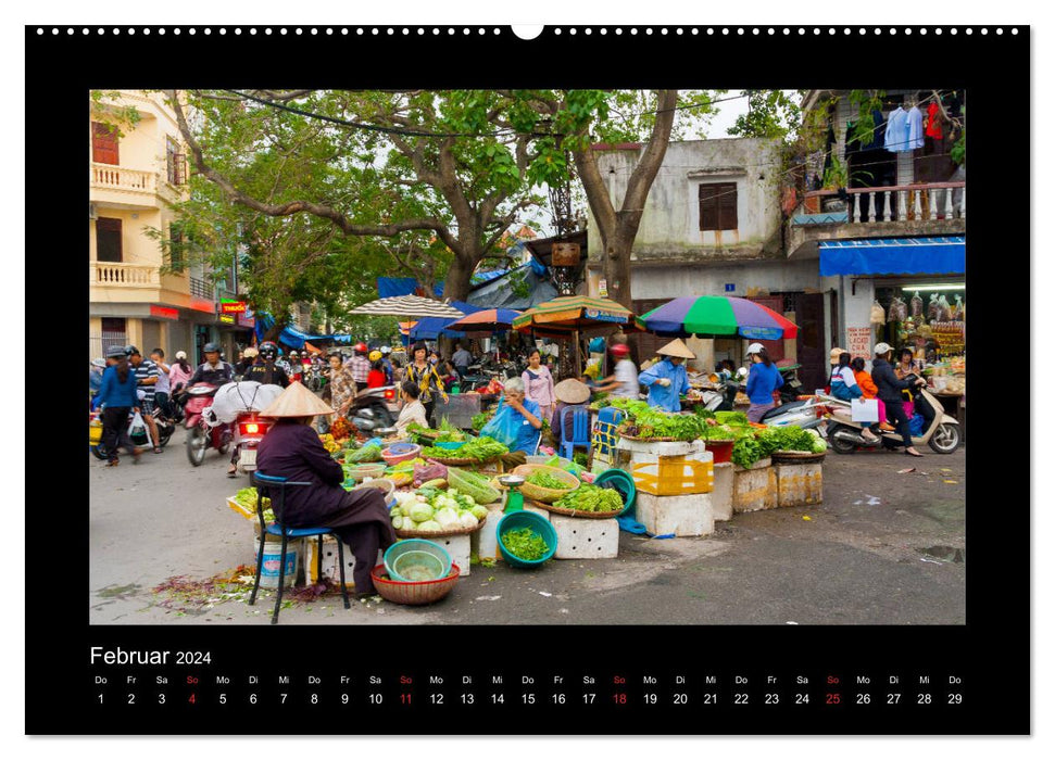 On the road in Vietnam (CALVENDO Premium wall calendar 2024) 