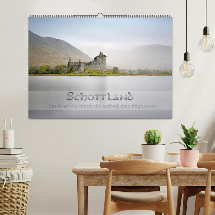 Schottland - Ein Roadtrip durch die herbstlichen Highlands (CALVENDO Wandkalender 2024)