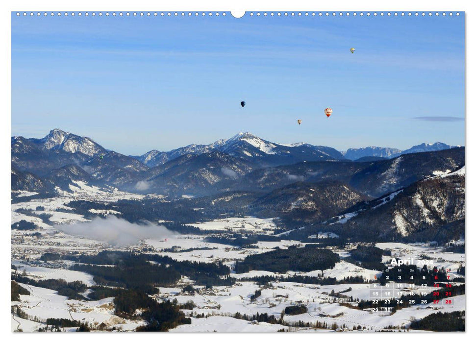 Ballonfahrt im winterlichen Kaiserwinkl (CALVENDO Wandkalender 2024)