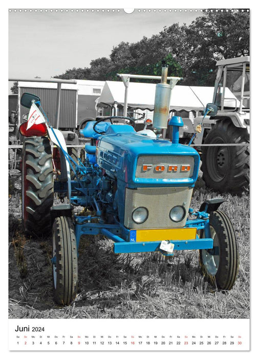 Alte Traktoren Nostalgie pur (CALVENDO Premium Wandkalender 2024)