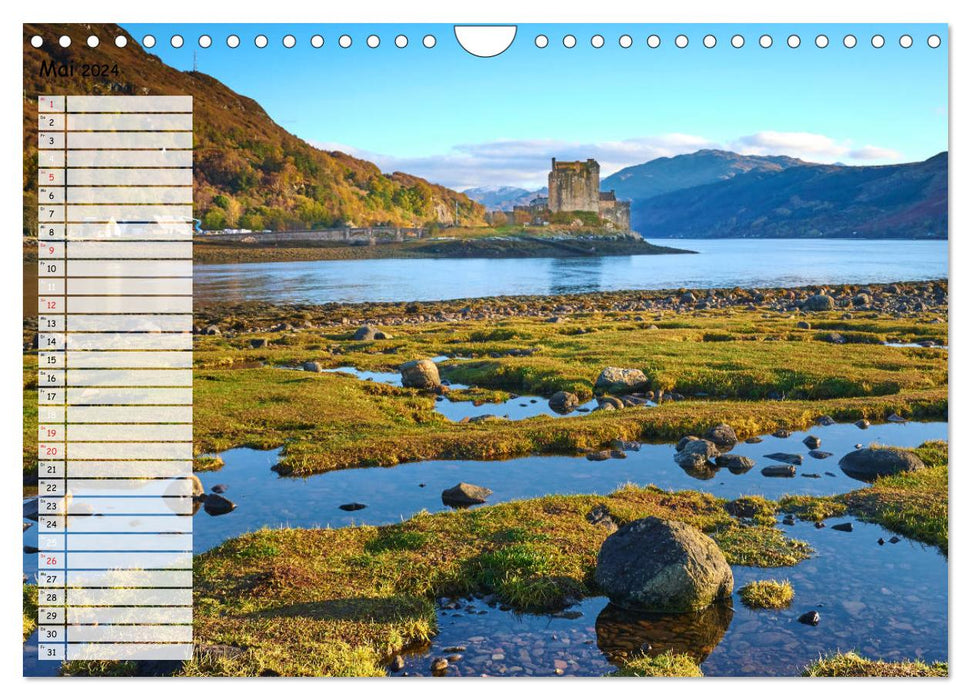 Eine Reise zur Isle of Skye (CALVENDO Wandkalender 2024)
