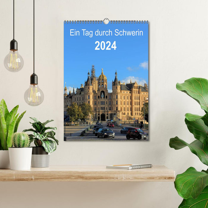 Ein Tag durch Schwerin (CALVENDO Wandkalender 2024)