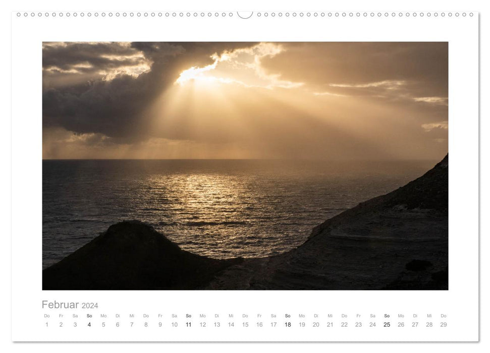 unterwegs auf Korsika (CALVENDO Wandkalender 2024)