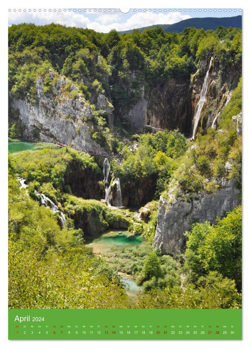 Découvrez avec moi le monde magique des lacs de Plitvice (Calendrier mural CALVENDO Premium 2024) 