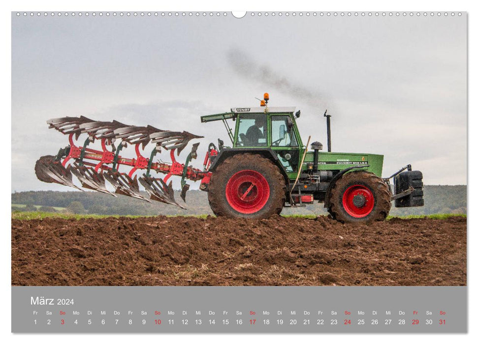 Landtechnik im Einsatz (CALVENDO Wandkalender 2024)