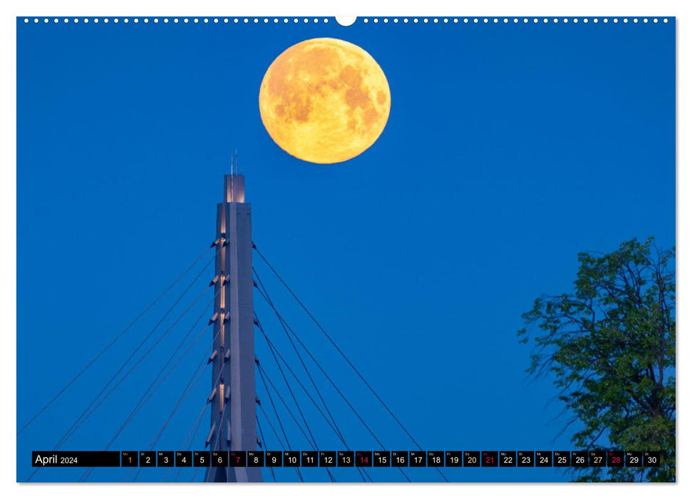 Halle-Luna - Mondsüchtig in Halle-Saale (CALVENDO Premium Wandkalender 2024)