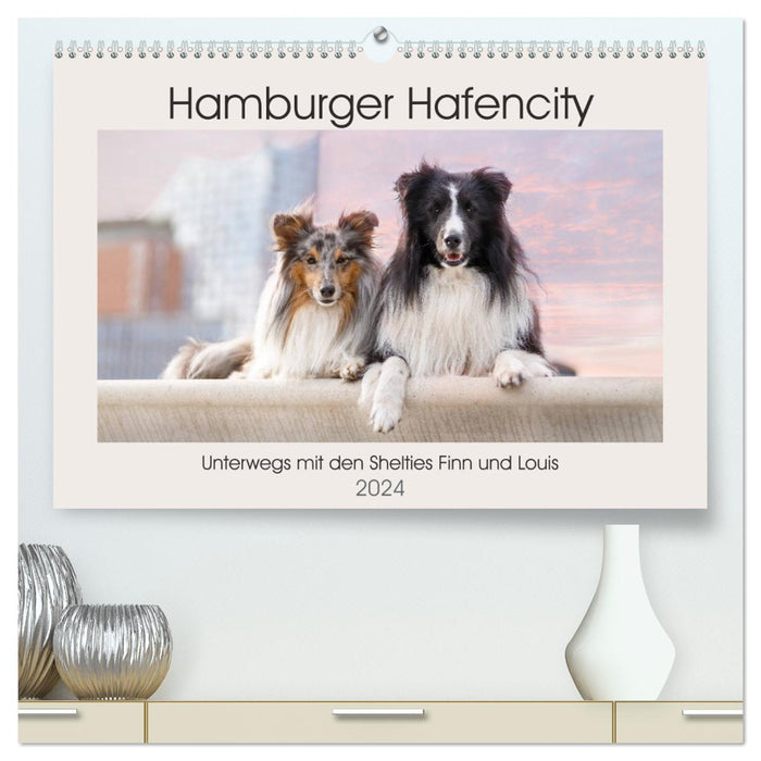 Hamburger Hafencity - Unterwegs mit den Shelties Finn und Louis (CALVENDO Premium Wandkalender 2024)