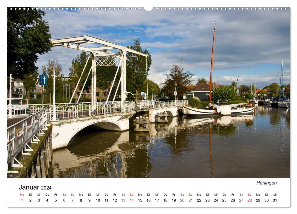 Friesland - Fryslan (CALVENDO Premium Wandkalender 2024)