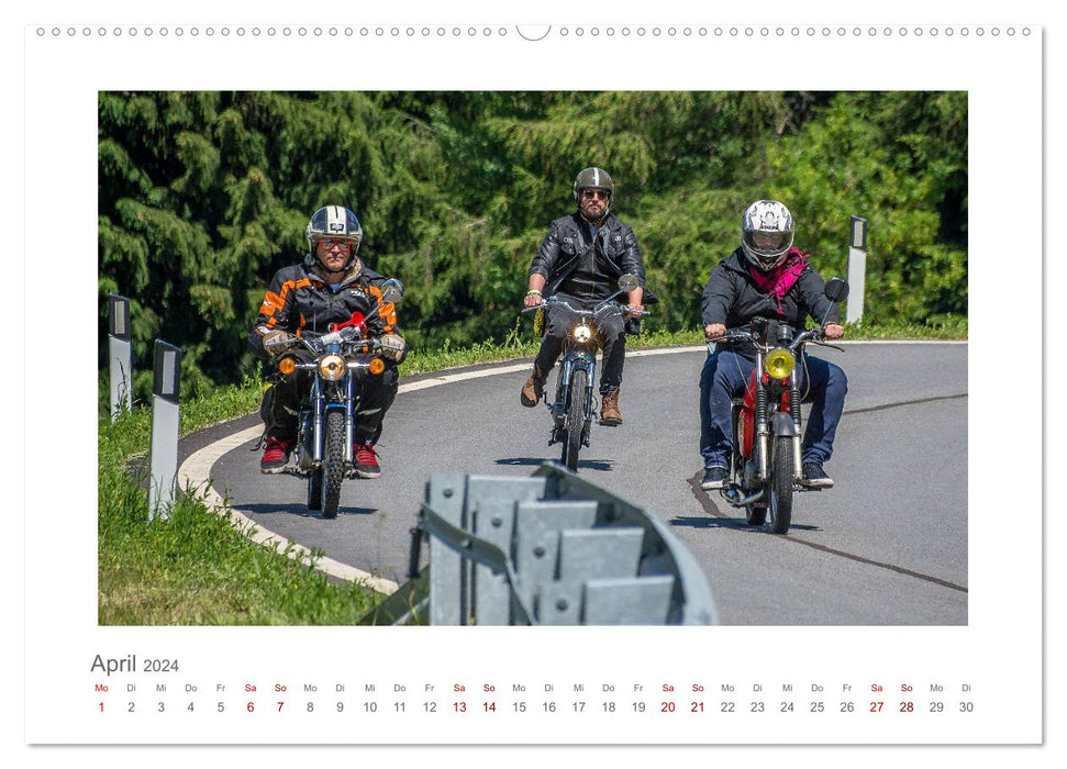 The fascination of two-wheelers - impressions from the Ötztal Moped Marathon (CALVENDO wall calendar 2024) 