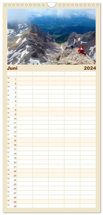 Gipfelabenteuer - wenn der Berg ruft (CALVENDO Familienplaner 2024)