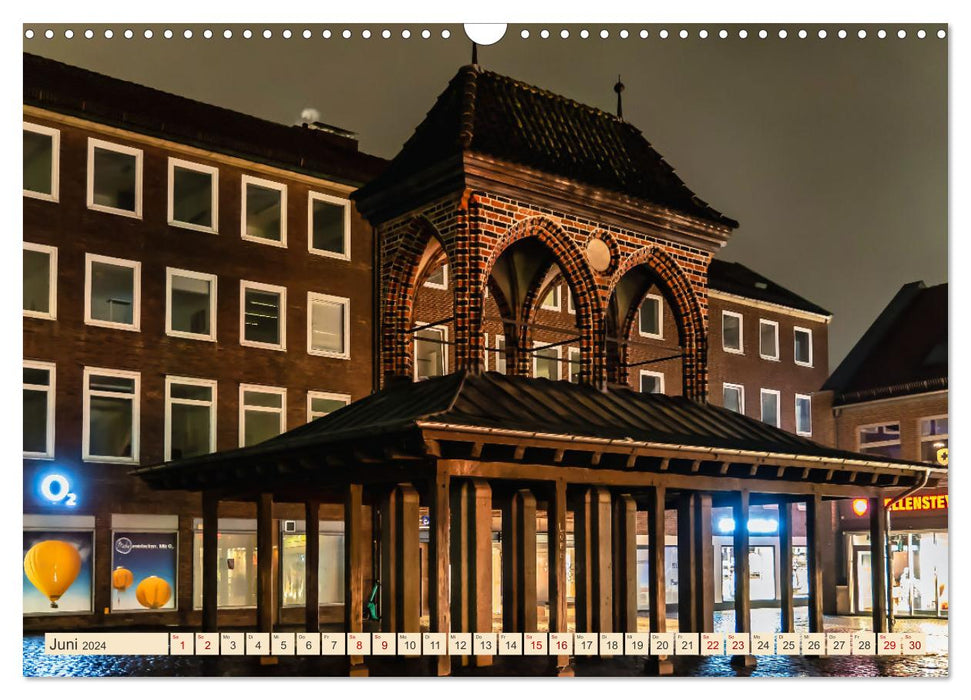 Lübeck bei Nacht (CALVENDO Wandkalender 2024)