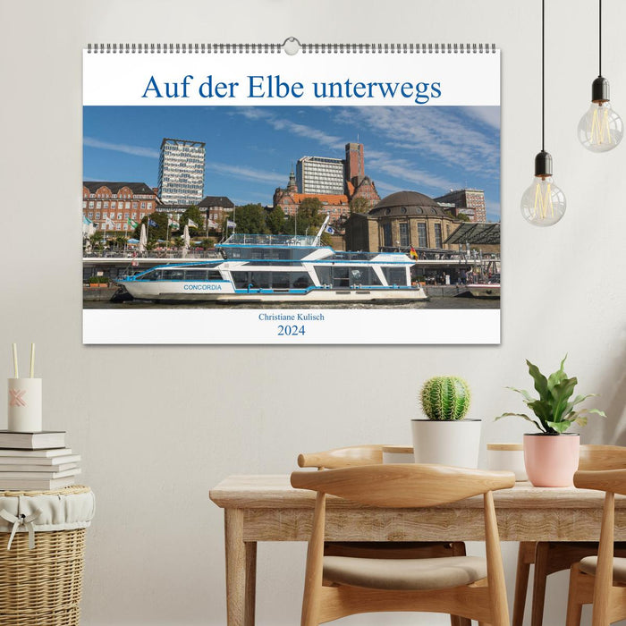 Auf der Elbe unterwegs (CALVENDO Wandkalender 2024)
