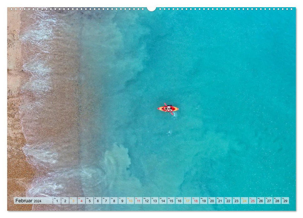 Strand im Blick der Drohne (CALVENDO Wandkalender 2024)