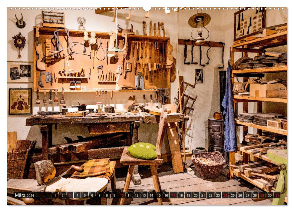 Traditionelles Handwerk, Werkstätten und Werkbänke im Focus (CALVENDO Wandkalender 2024)