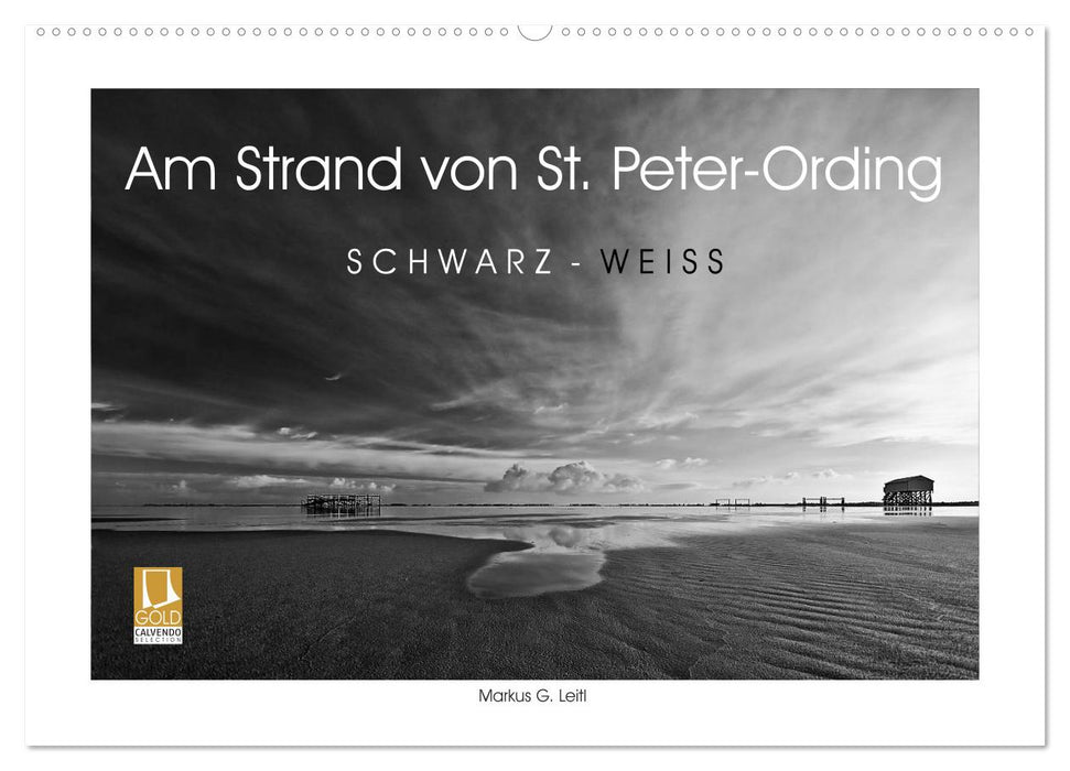 Am Strand von St. Peter-Ording SCHWARZ-WEISS (CALVENDO Wandkalender 2024)