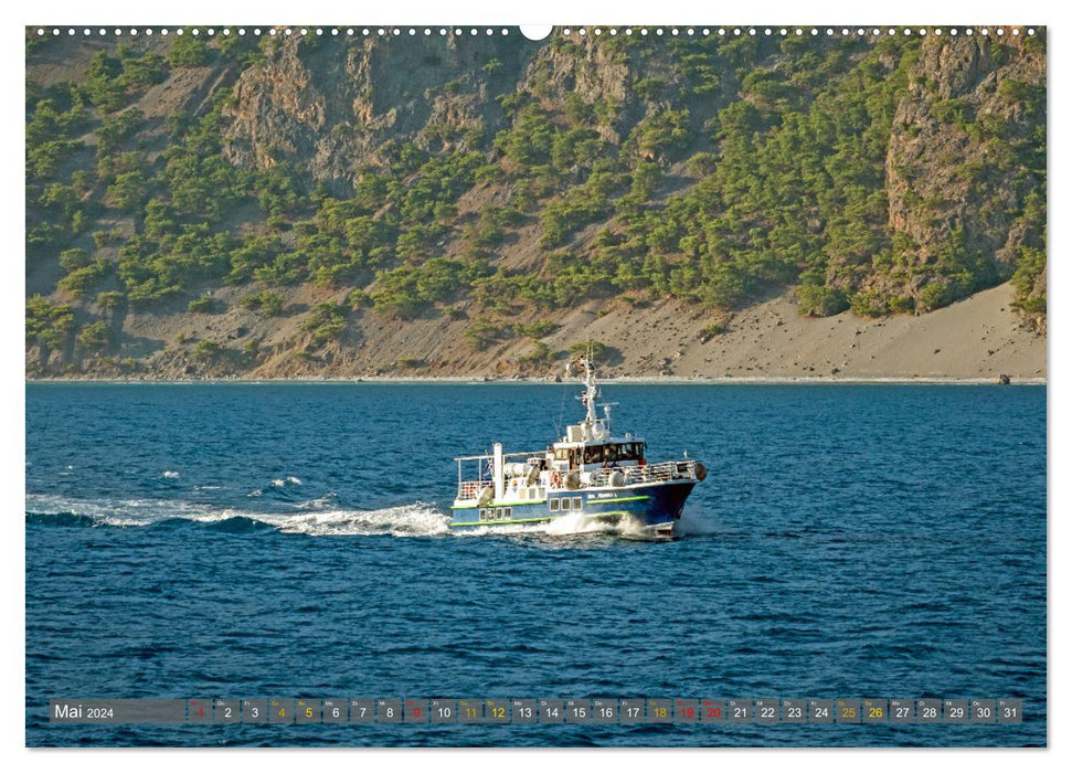 Boote mit Kulisse (CALVENDO Premium Wandkalender 2024)
