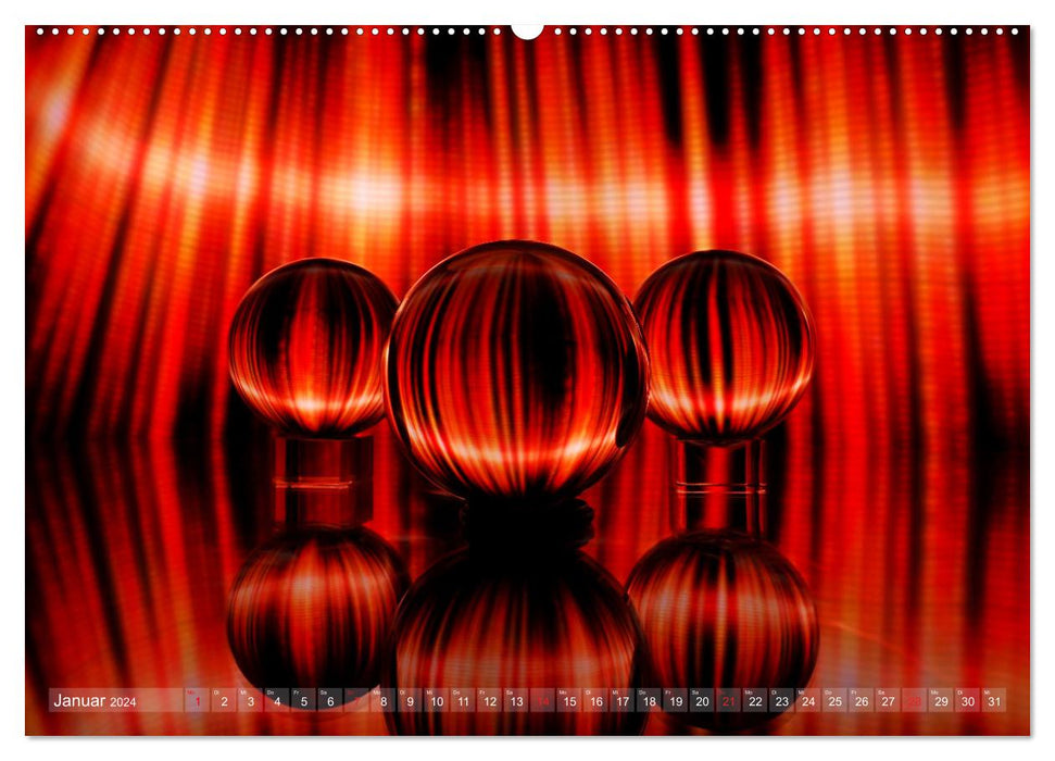 Glass balls in the light - fascinating light paintings (CALVENDO Premium Wall Calendar 2024) 