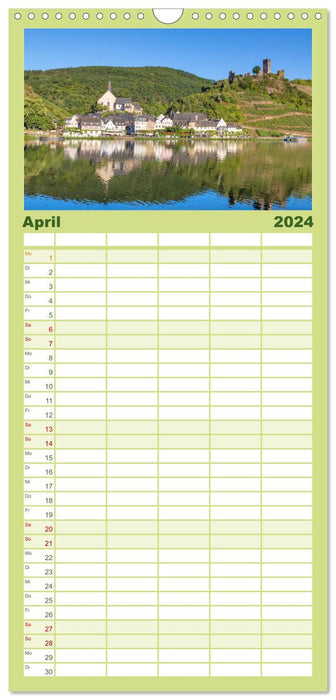 Sommergrüne Mosel (CALVENDO Familienplaner 2024)
