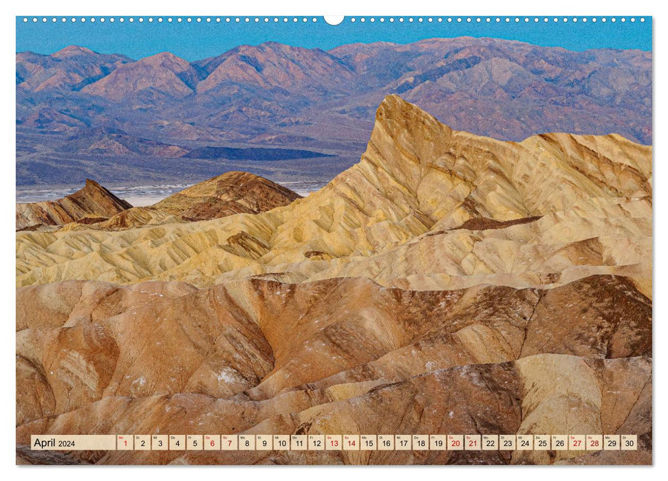 On the road in Death Valley (CALVENDO wall calendar 2024) 