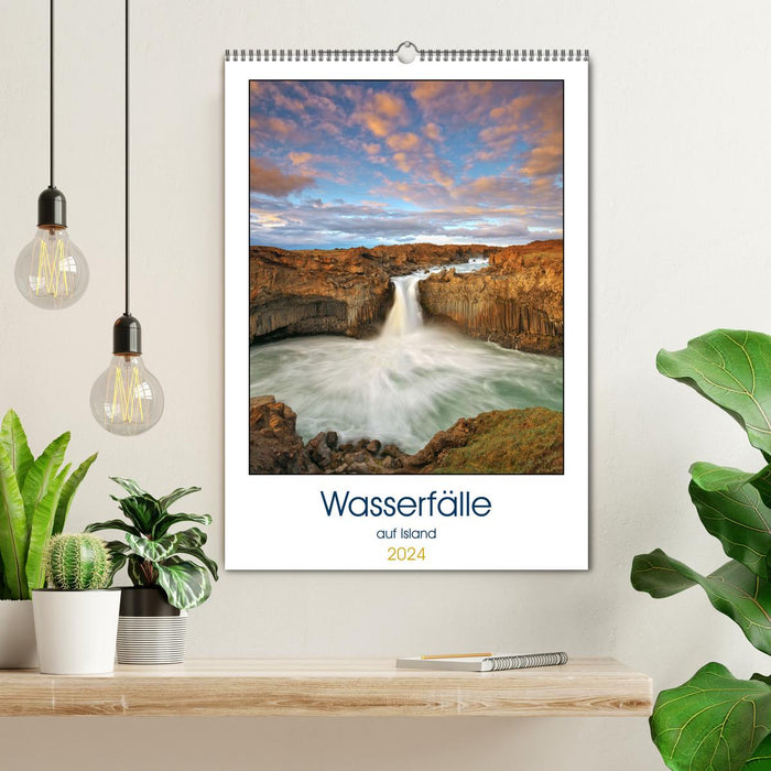 Wasserfälle auf Island (CALVENDO Wandkalender 2024)